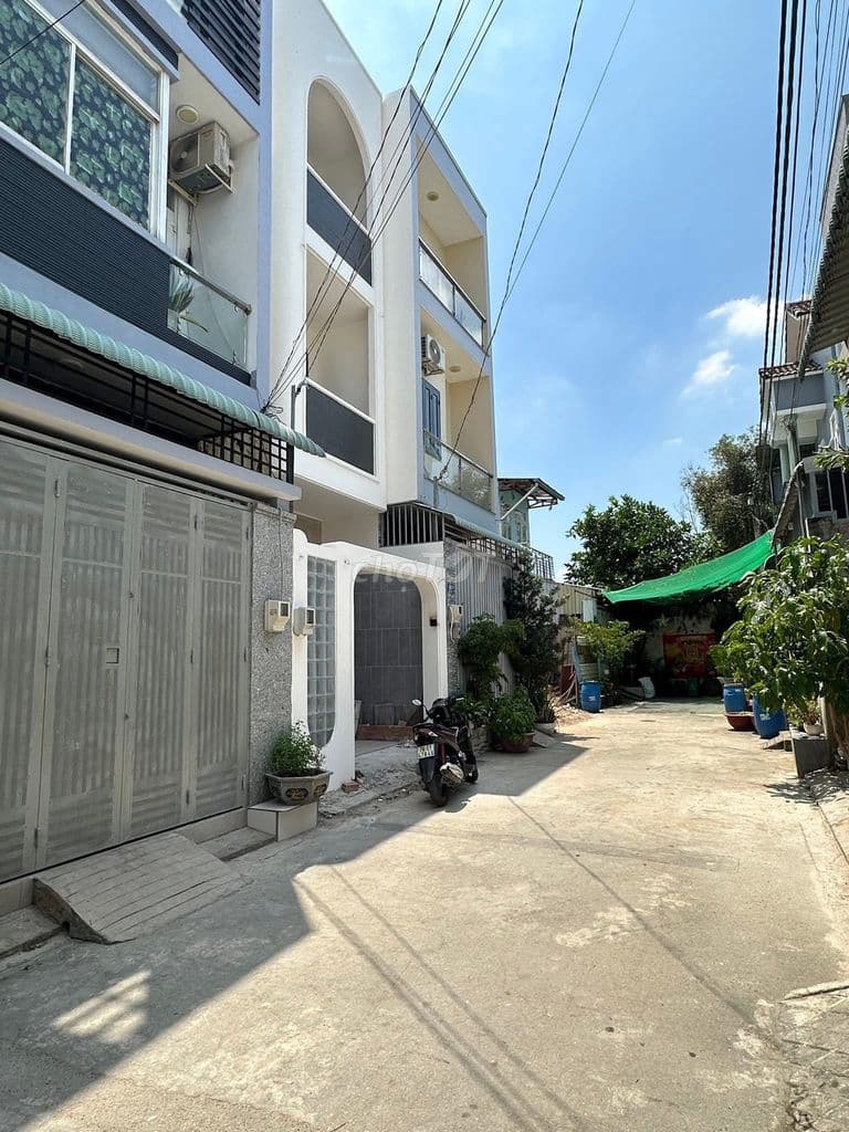 NHÀ 4 TẦNG - ĐƯỜNG NGUYỄN DUY TRINH - LIỀN KỀ Q2 - 5,7 TỶ - Ảnh 2