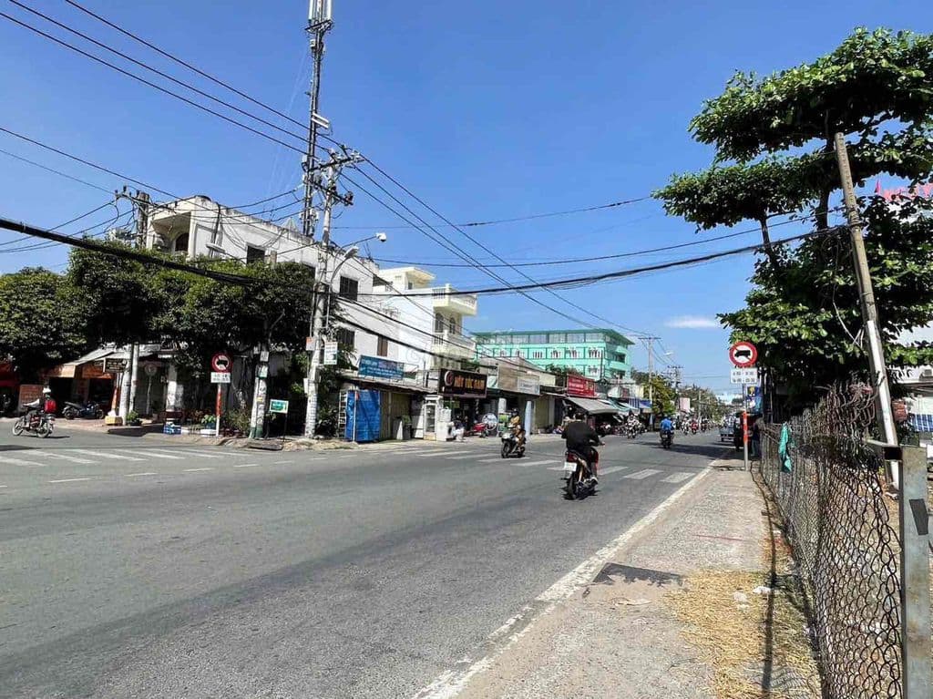 Bán nhà C4 MT Đại Lộ 3 Phước Bình vị trí Kinh Doanh giá chỉ 13 tỷ TL - Ảnh 2