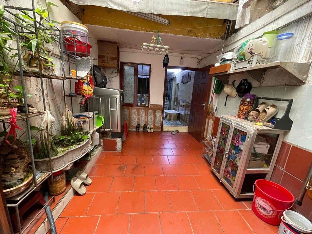 Bán tập thể phố Bùi Ngọc Dương kinh doanh 2 ngủ 50m T1 giá nhỉnh 3 tỷ