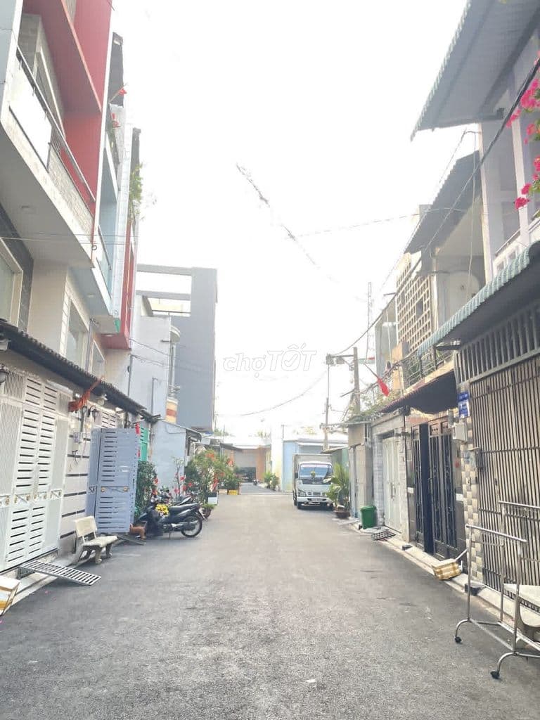 Nhà Hẻm 8M, Gần Mặt Tiền Tô Hiệu, Tân Phú, 70M2, 3 Tầng, Nhỉnh 7 Tỷ - Ảnh 2