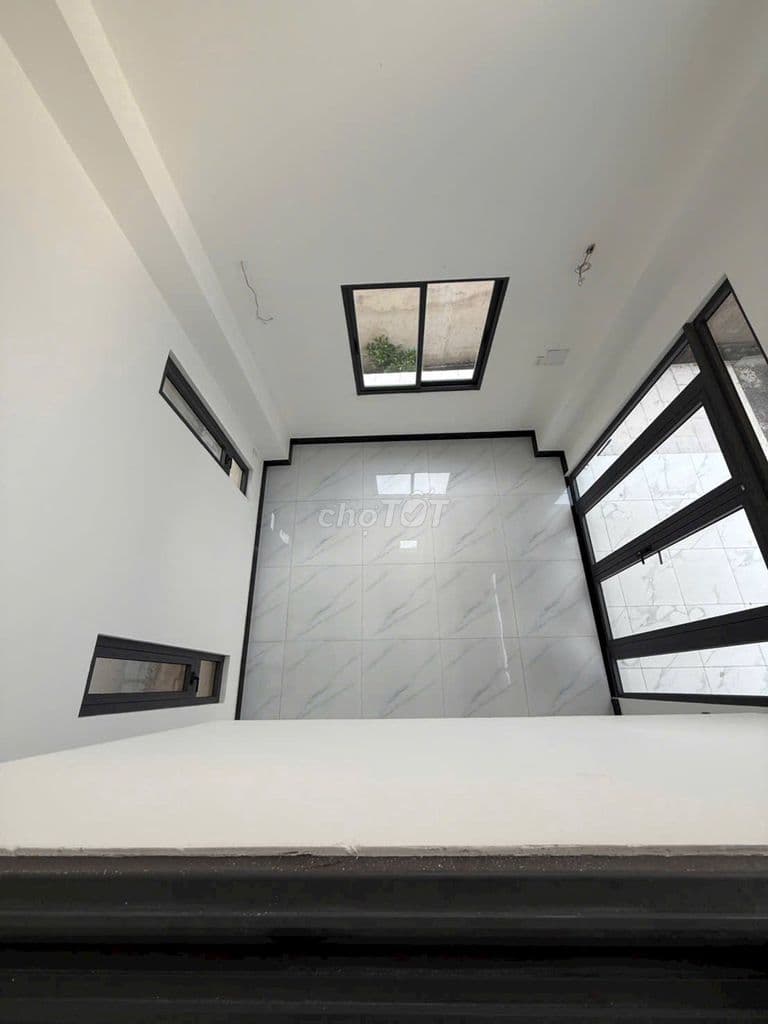 BÁN NHÀ 3 TẦNG HẺM 47 ĐƯỜNG TRƯỜNG LƯU - 9 TỶ/334M2 - Ảnh 3