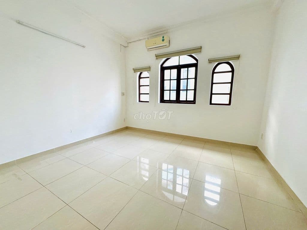 BÁN NHÀ HẺM XE HƠI CMT8 Q10 - XÁCH VALY VÀO Ở NGAY - 4X10 - 3 TẦNG/3PN - Ảnh 3