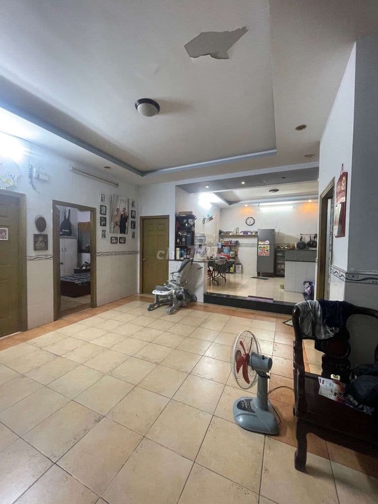 Bán nhà ,Đường Nguyễn anh thủ HM ,Ngang 10M - 150M2 ,Giá : 5.4Tỷ - Ảnh 2