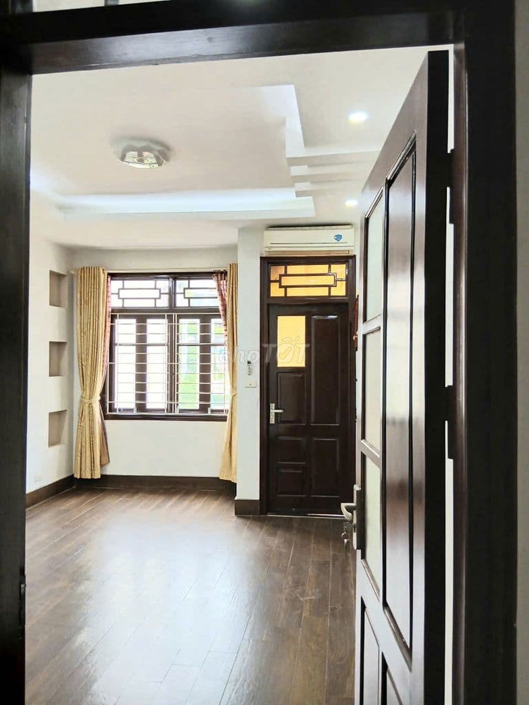 Chính chủ bán nhà 5 tầng Lạc Long Quân 73m2. 6PN, gần Lotte Tây Hồ, HN - Ảnh 2