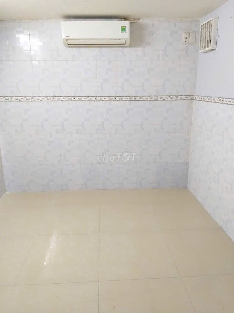 Bán chung cư cũ hoặc cho thuê lầu 3 thang bộ - Ảnh 2
