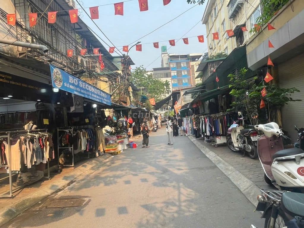 Tôi bán nhà Văn Hương-Tôn Đức Thắng, 44m 5T, 70m ra phố, tặng nội thất