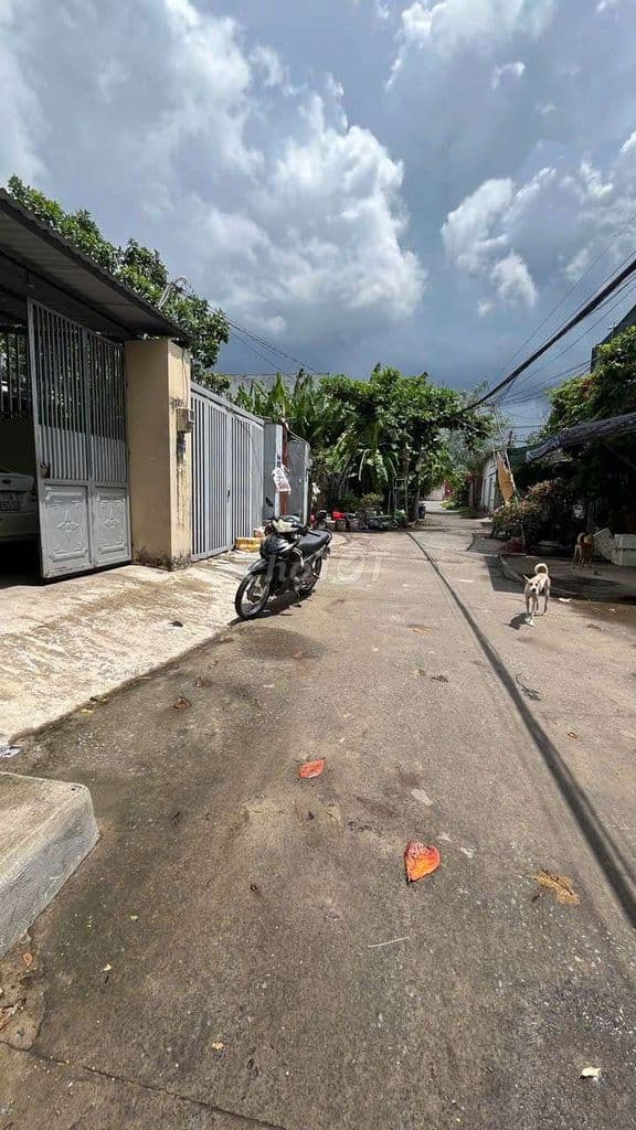 bán nhà mặt tiền 1 sẹt võ văn hát Q9