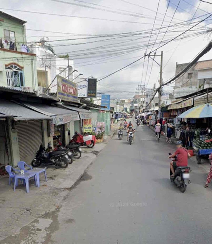 nhà gần Tỉnh lộ 10 , Quốc Lộ 1A, Lê Đình Cẩn gần chợ , trường học - Ảnh 2