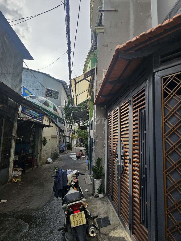 Dãy nhà 4pn trọ đang cho thuê - Ảnh 3