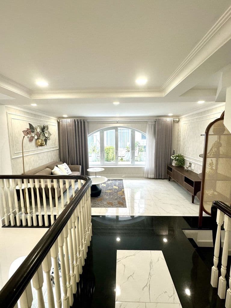 SIÊU PHẨM HẺM XE TẢI LÊ ĐỨC 8M THỌ GẦN 60M ĐÚC PHONG CÁCH KIỂU NHÂT - Ảnh 3
