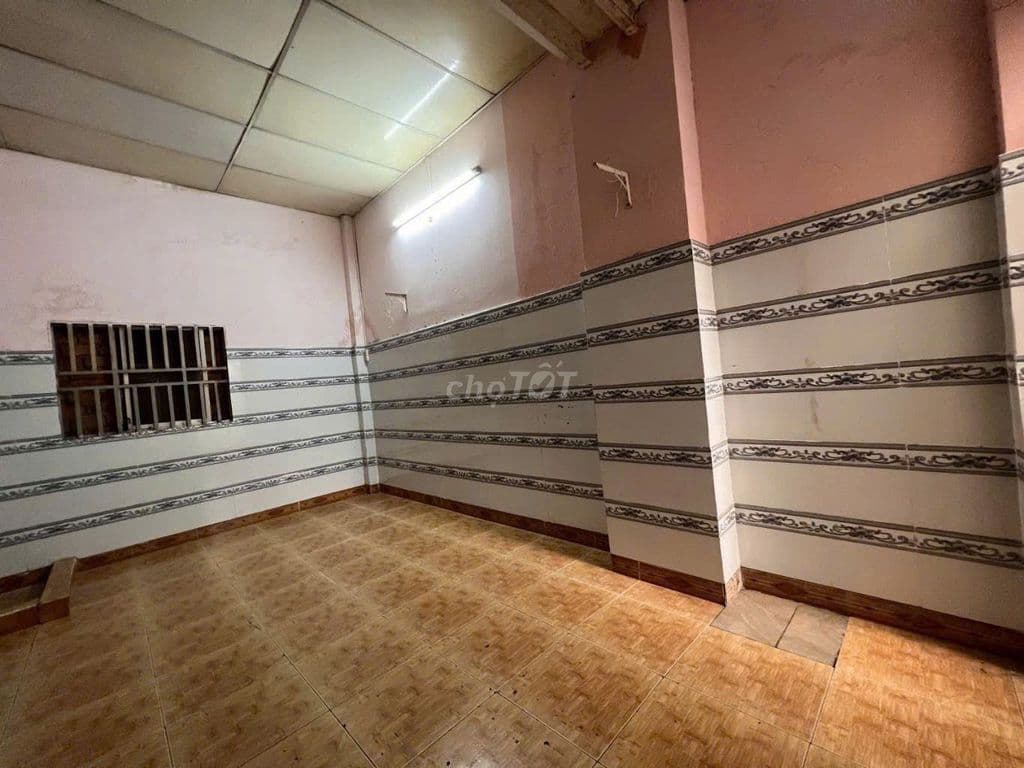 Bán nhà c4 sát Mặt Tiền Trương Thị Hoa,dt 5x20m hẻm 7m giá 5ty880 ctl. - Ảnh 3