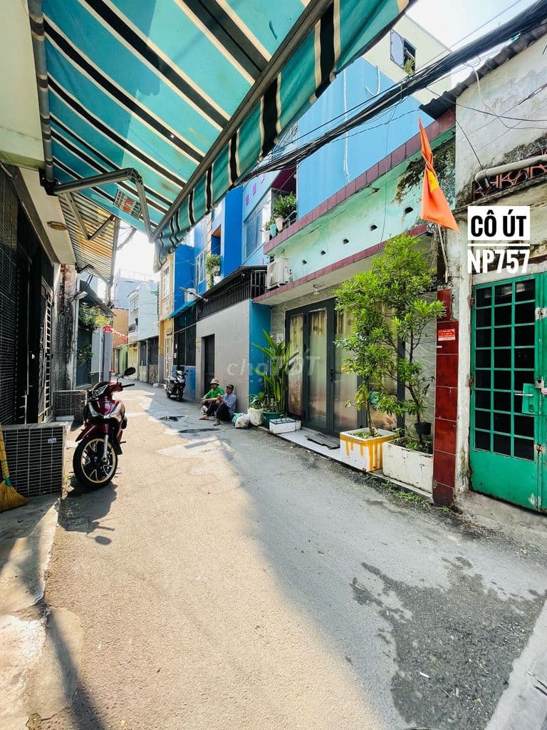 BÁN NHÀ QUANG TRUNG - NỞ HẬU 5.2 MÉT- ĐANG CHO THUÊ 8.5 TRIỆU - 4.1 TỶ