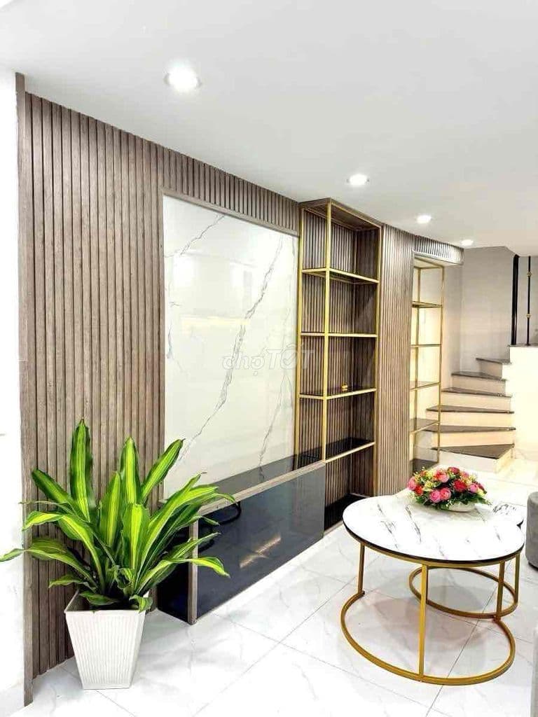 Lô góc phố Trương Định 2 thoáng 30m2 x5T giá 5.9 tỷ sổ đỏ CC bao Quy h