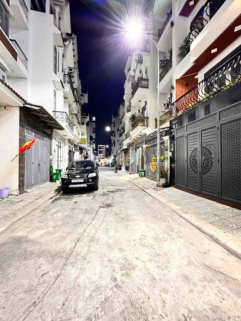 Nhà Phố 5 Tầng 6,8tỷ ( bao lắp thang máy ) - Ảnh 3