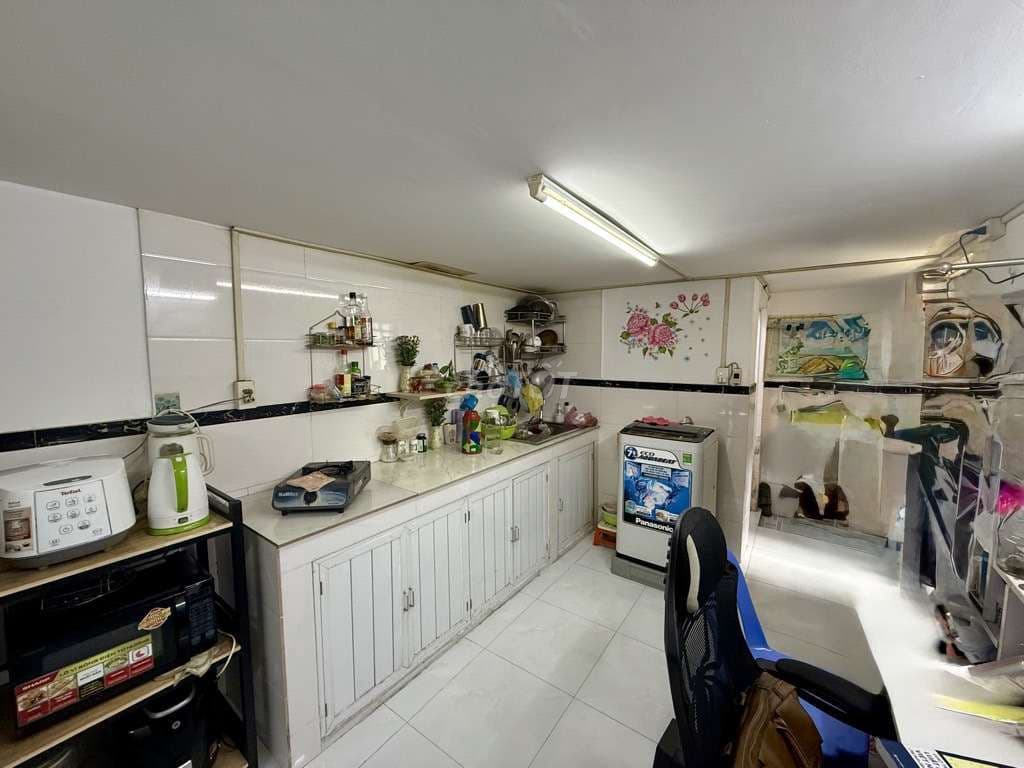 THỐNG NHẤT SHR HẺM 3 GÁC CĂN GÓC KHÔNG DÍNH QUY HOẠCH - Ảnh 3