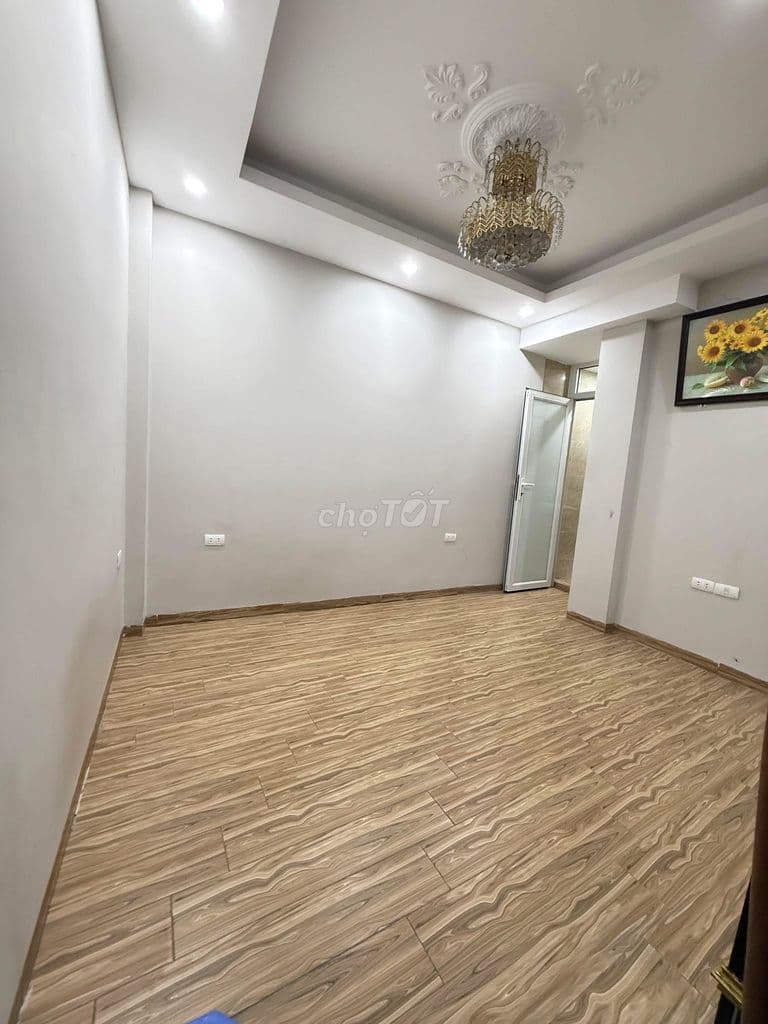 Bán nhà riêng tại Minh Khai, 3,3 tỷ, 17m2 bao đẹp xuất sắc - Ảnh 2
