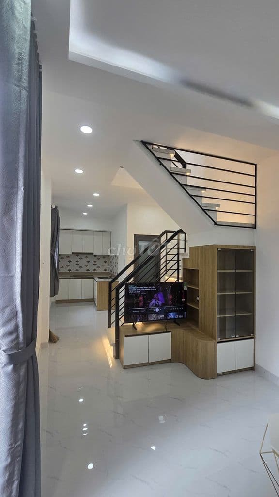 Nhà 2 tầng, 2 PN Phan Anh nội thất đẩy đủ. Mặt tiền đường nhựa 7m
