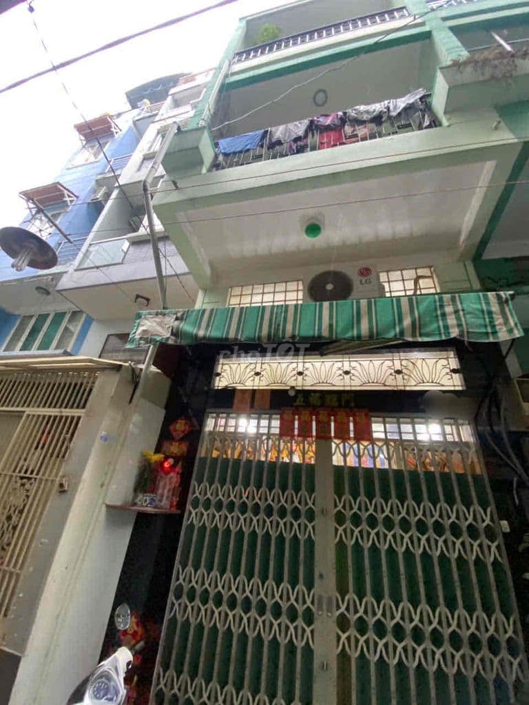 BÁN NHÀ 5 TẦNG SÁT MẶT TIỀN NGUYỄN TIỂU LA Q10. GIÁ: 6.8 Tỷ TL