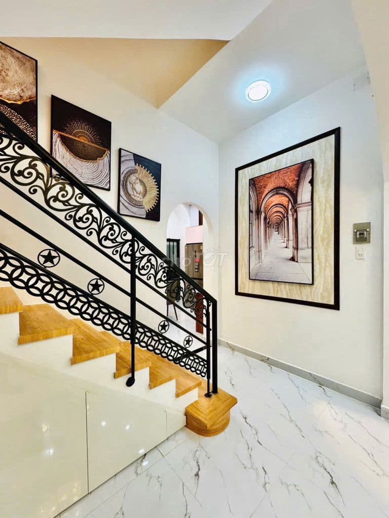 Nhà mới đẹp - Full Nội Thất. Phan Đình Phùng. 52m vuông 4 tầng - Ảnh 2