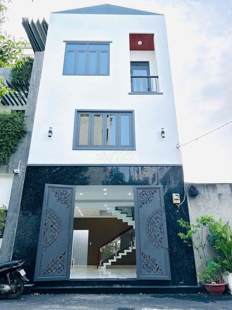 Bán nhà đường TL26, ngay Ngã4Ga, Q12. hh 1%
