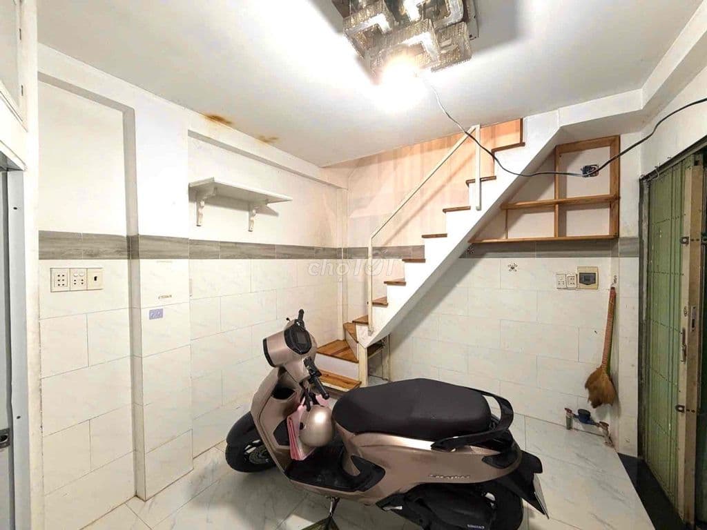 NHÀ ĐẸP NHỈNH 2 TỶ - GÓ VẤP NGUYỄN THÁI SƠN - SHR