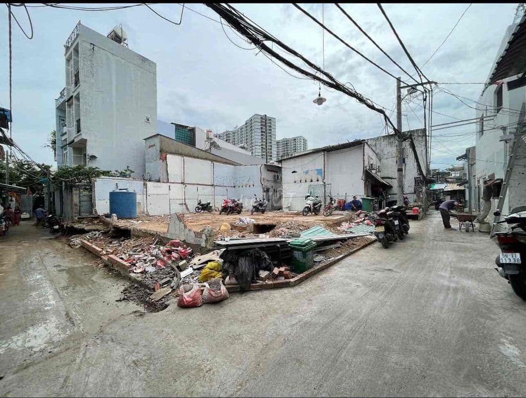 đất hẻm 160 Nguyễn văn quỳ quận 7
