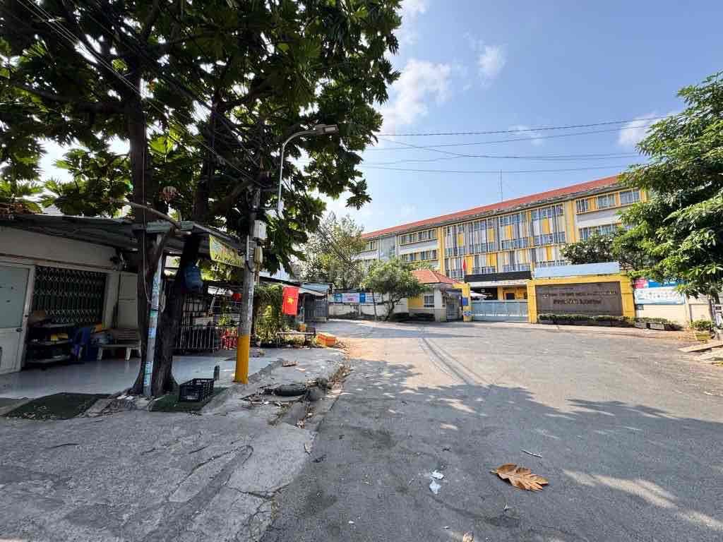 Lô đất đẹp tt Phước Long B, 96m2, ngang 6m, chỉ nhỉnh 4 tỷ - Ảnh 3