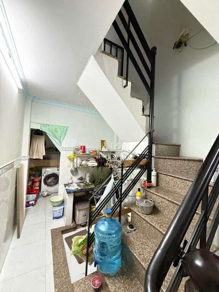 Nhà 2 tầng Mặt tiền đường ĐÔNG HƯNG THUẬN 42 P.ĐHT Q12 dt 26m2.Hẻm ôtô - Ảnh 2