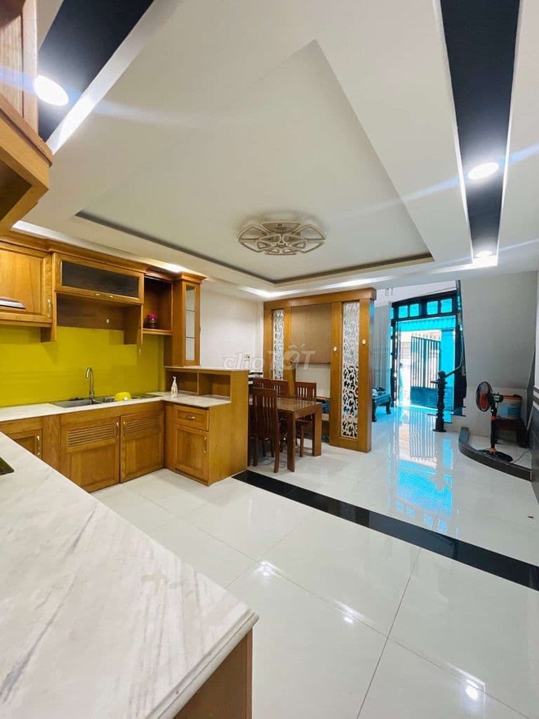 NHÀ ĐẸP Ở NGAY CẠNH VINCOM PHAN VĂN TRỊ - 60M2, 4 TẦNG, 4PN- HƠN 6,6TY - Ảnh 2
