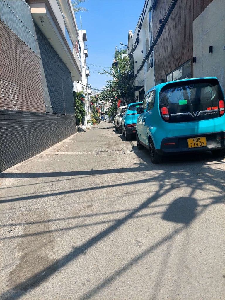 Hiếm. HXH Nguyễn Văn Khối, 53 m² 2 tầng, nhĩnh 4 đồng.