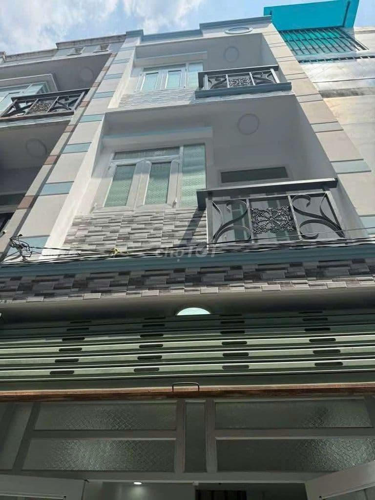 Nhà Chợ Đông Quang. Bao Quy Hoạch. 2 Lầu đúc. 3PN2WC