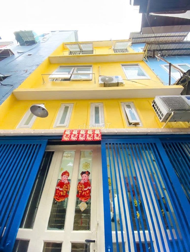 5TỶ350 CÓ NHÀ ĐẸP Ở NGAY SÁT HXH PHAN VĂN TRỊ Q5- 4 TẦNG 3PN- GẦN MT - Ảnh 2