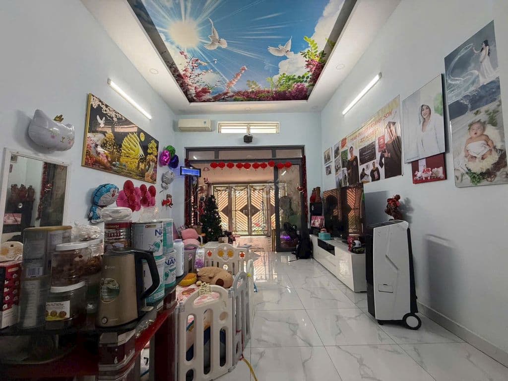 Vạn phúc city- nhà ngộp 130m2 giá chì 7,5 tỷ (vay bank 4 tỷ)