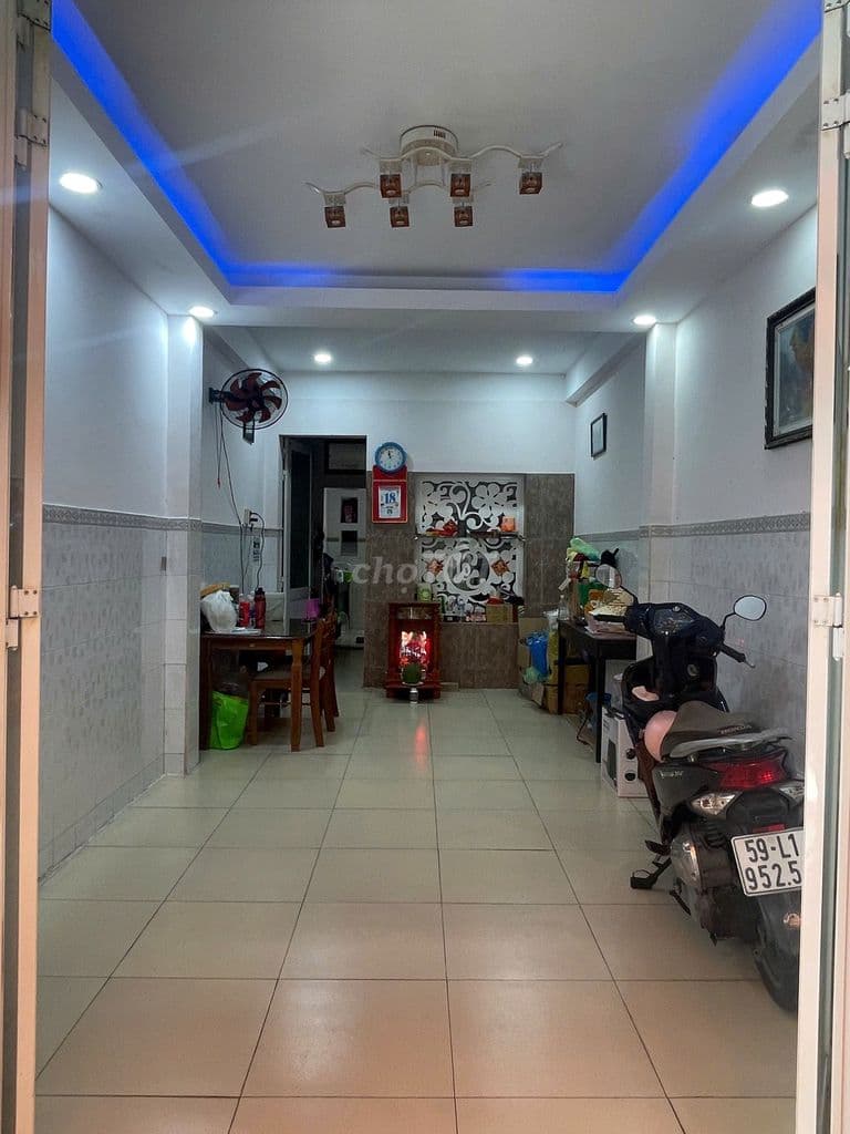 Nhà phố Quận 5, khu dân cư an ninh, khu chợ Xã Tây