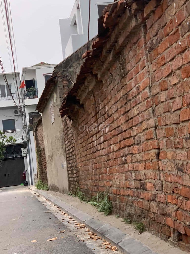 bán nhà 51m2 Moi giá rẻ 3 tầng sẵn về ở