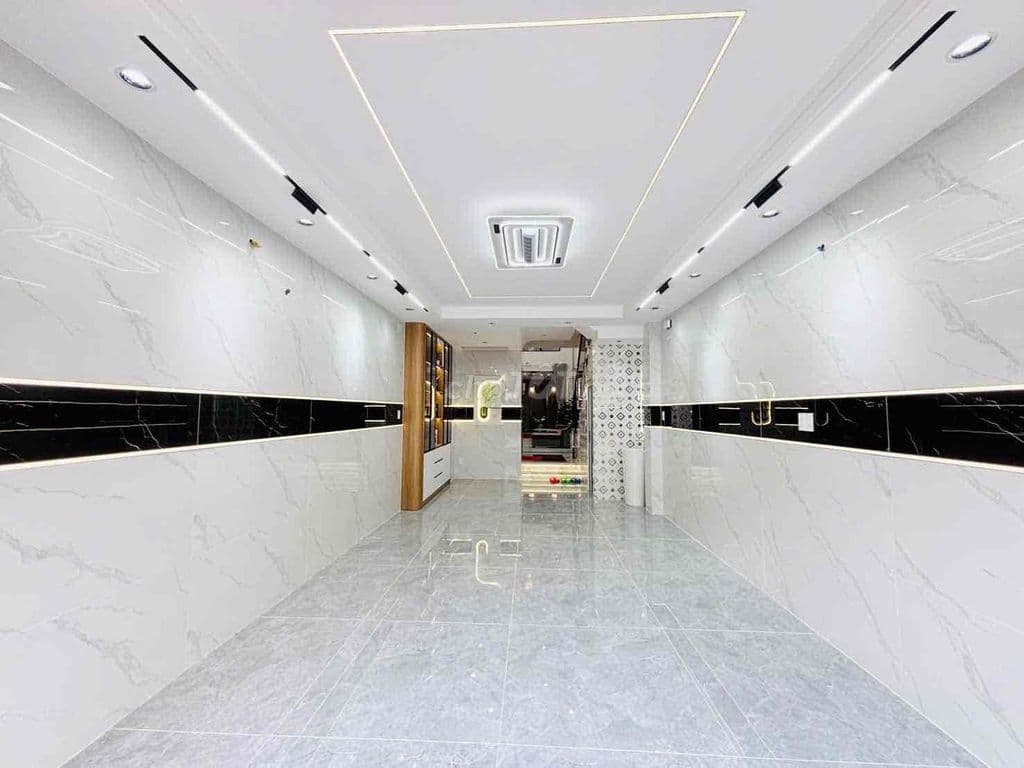 Bán nhà 4x20m 1 trệt lửng 4 lầu st 6PN 9WC full nội thất Có thang máy - Ảnh 2