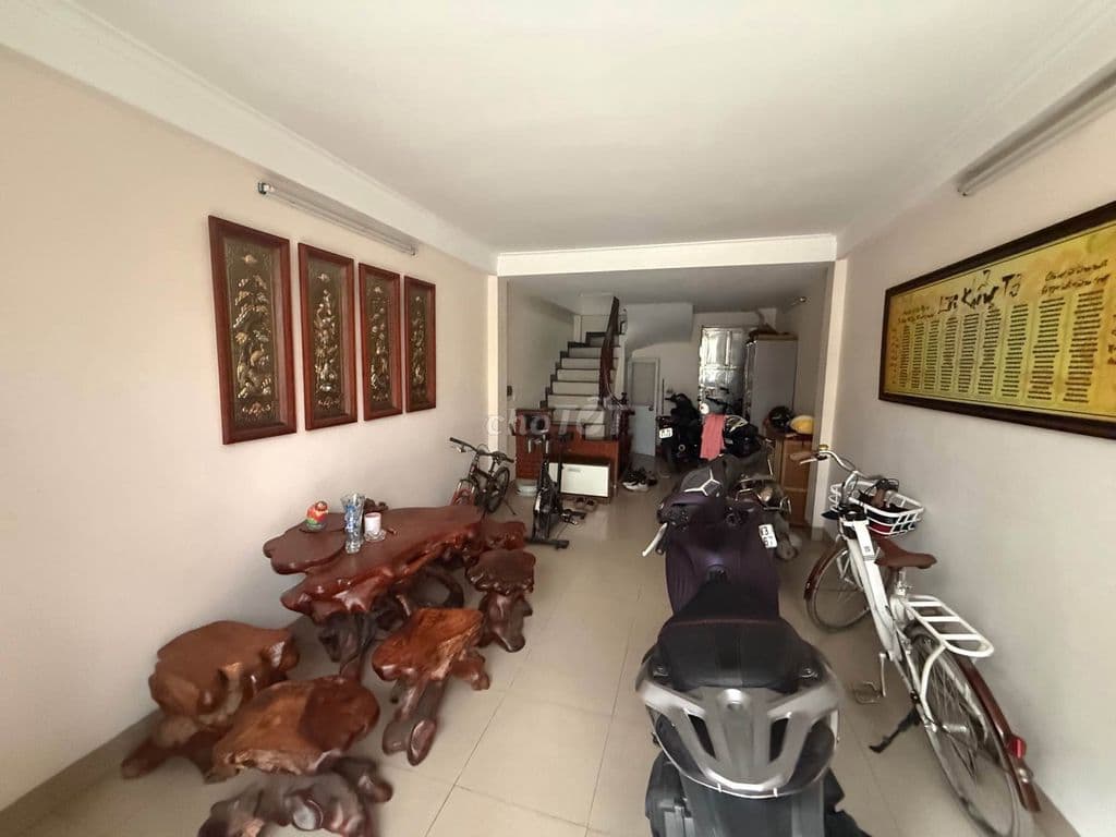 Nhà phân lô Phú Diễn 2 mặt tiền, ngõ ô tô tránh, tặng nội thất - Ảnh 2