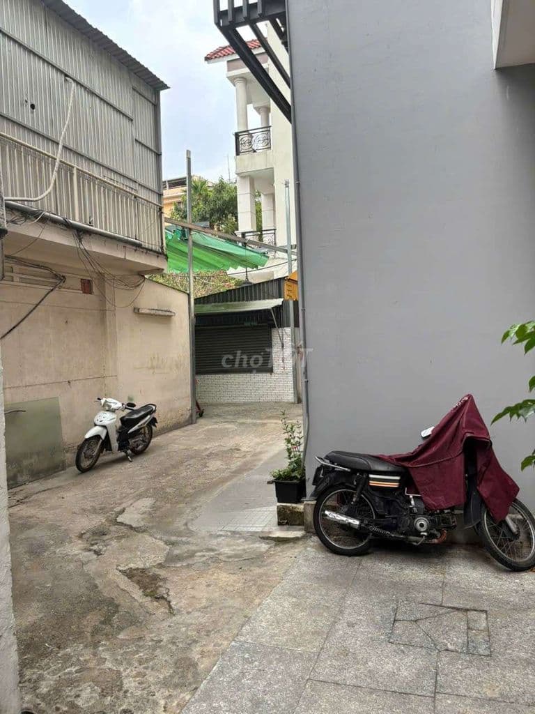 Nhà đường Trần Quốc Toản, Q3