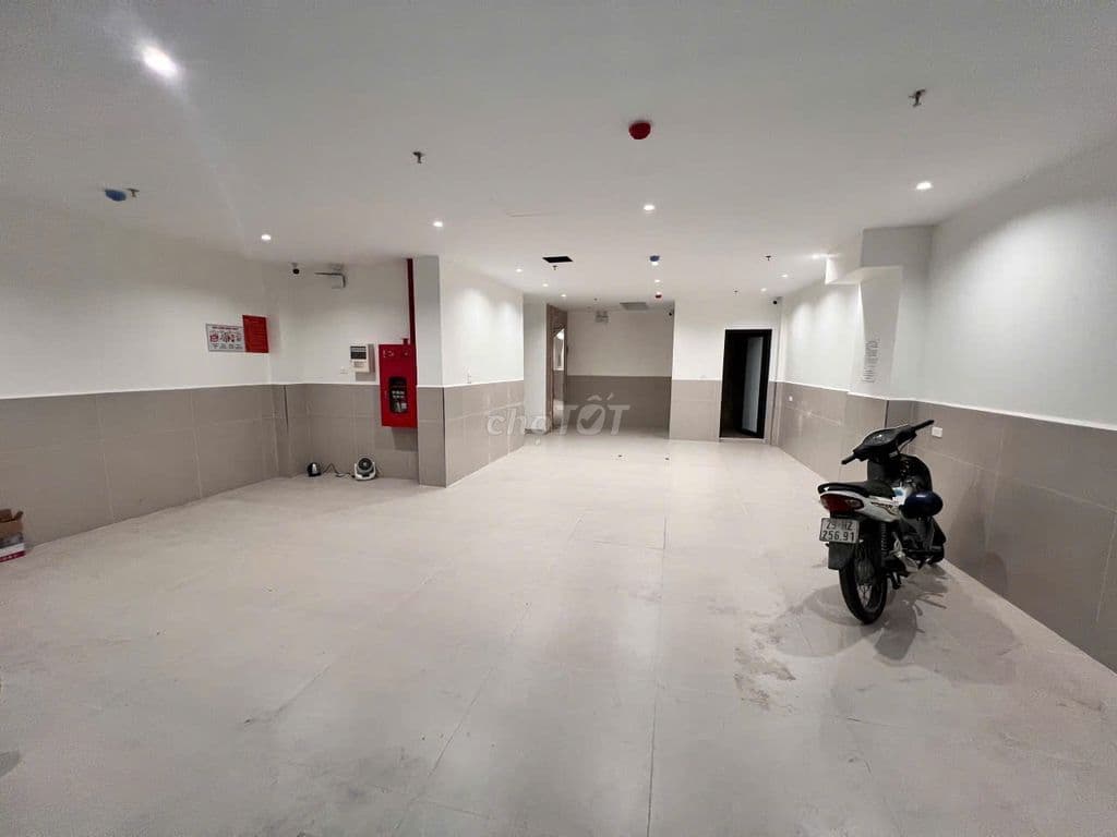 Tòa nhà căn hộ DV mới hoàn thiện ngõ 90 Hoàng Ngân, dòng tiền ổn định - Ảnh 2