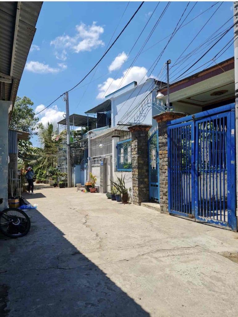 chính chủ bán nhà hẽm xe hơi Lê văn Lương,88m2
