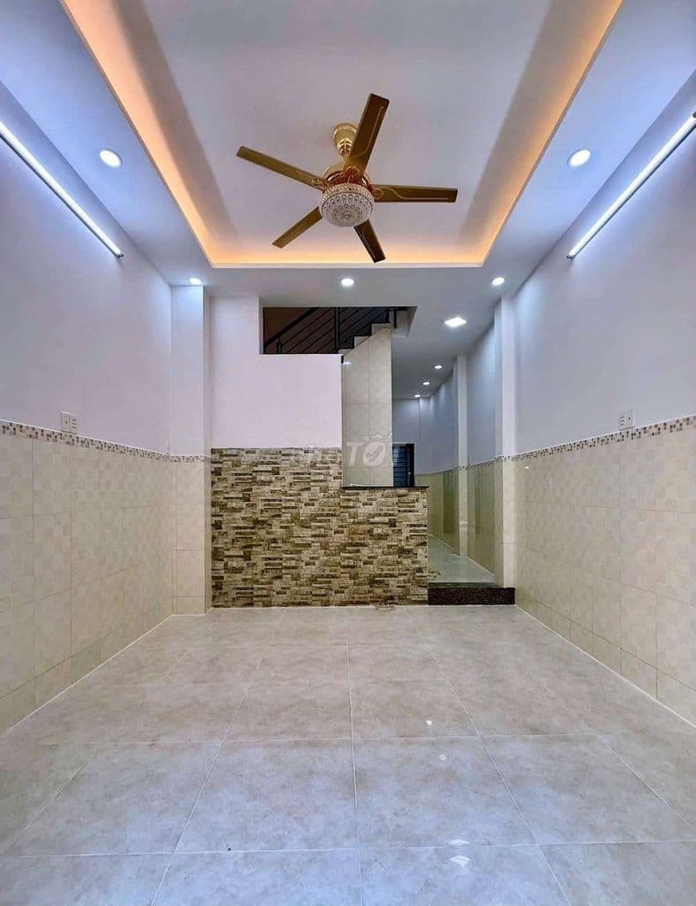 NHà Bán hẽm 3,5 m phạm văn chí ,P7 Q6 - Ảnh 2