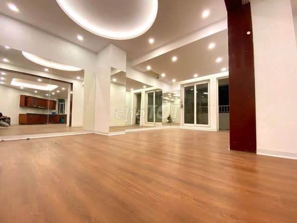 bán căn chung cư 110m2 lô góc trung tâm thủ đô