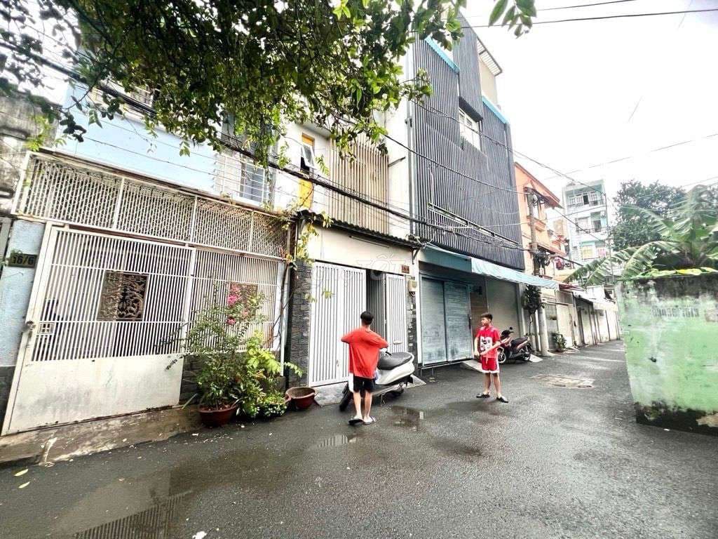 HXH đổ cổng dòng tiền 20tr / Tháng ngay khu Phan Văn Trị Bình Thạnh