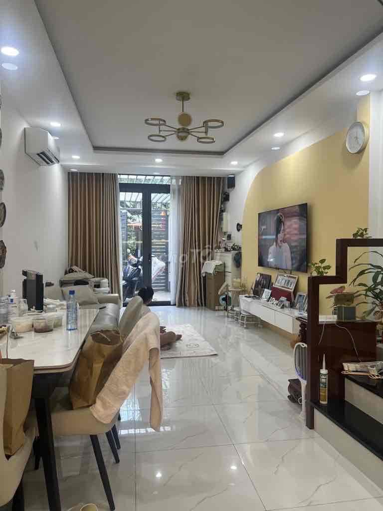 Bán nhà Phan Xích Long 48M2 - HXH - chỉ 7tỷ9