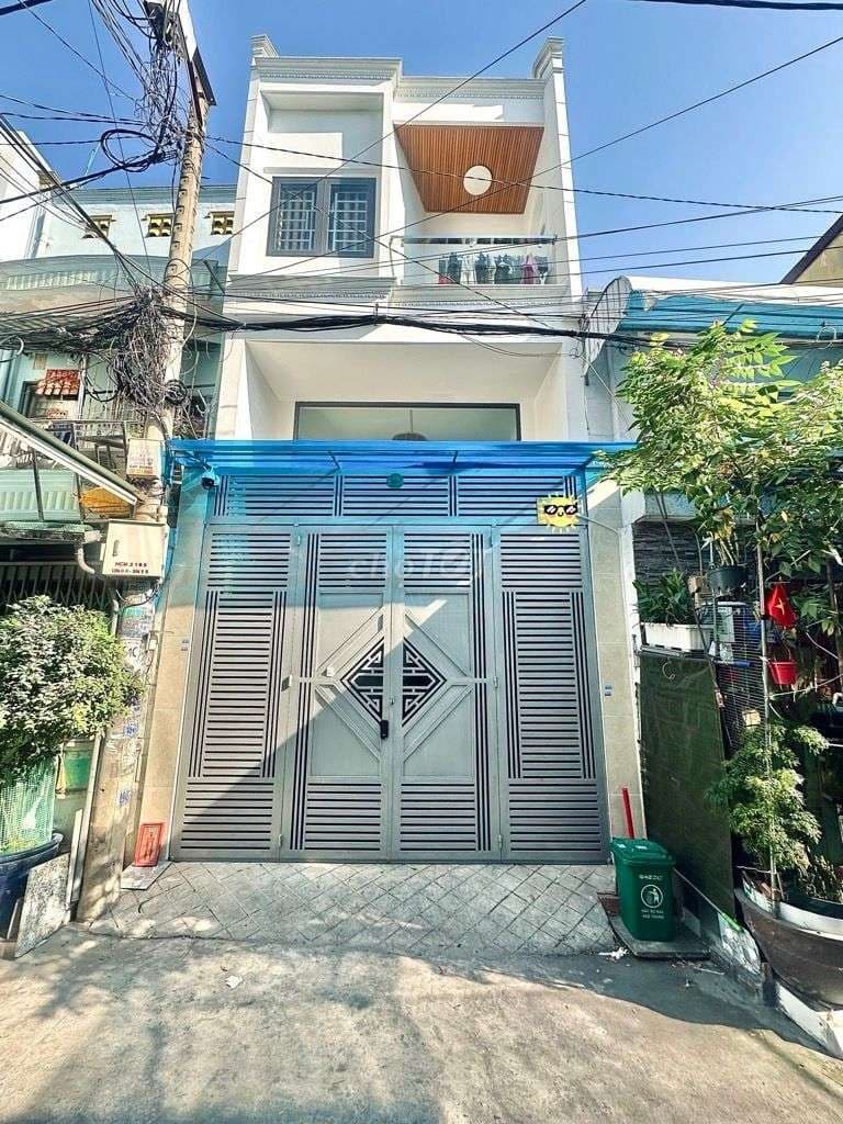 NHÀ MỚI ĐEP 3 TẦNG KHU LÊ VĂN QUỚI FULL NỘI THẤT 4×13M 3PN HẺM XE HƠI