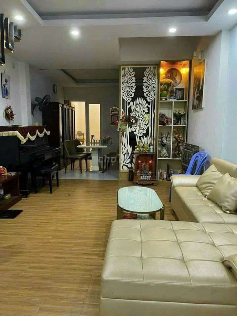 nhà mới 74 m2 ngay chân cầu ông Dầu ,xe hơi tới nhà