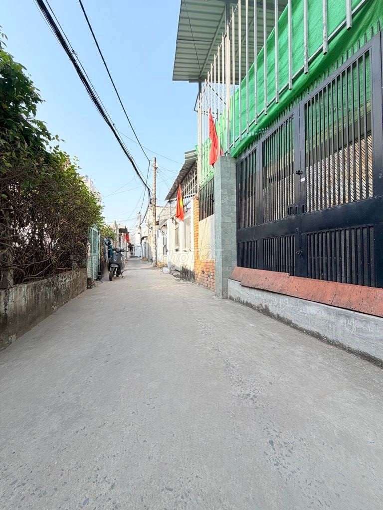 BÁN NHÀ 2 TẦNG BTCT DT85M2 HẺM XE HƠI XÁT MẶT TIỀN ĐƯỜNG TRƯỜNG TRINH - Ảnh 2