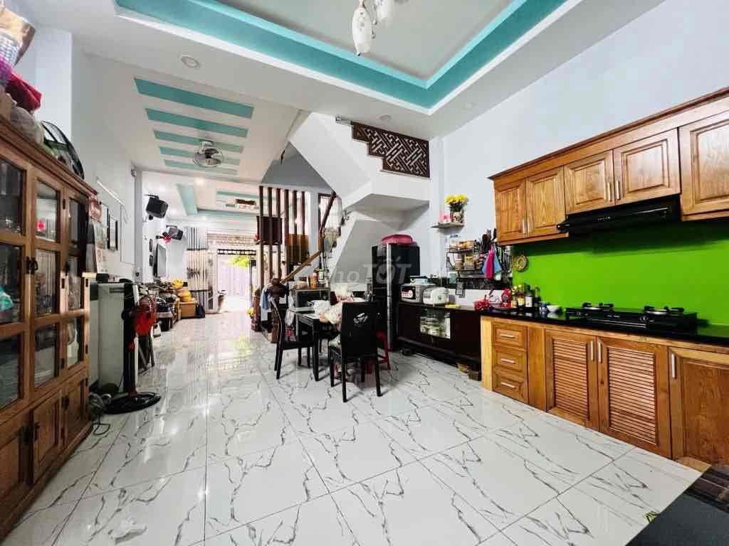 SIÊU PHẨM TCH08 – 2 TẦNG BTCT – HẺM Ô TÔ – NHÀ MỚI Ở NGAY