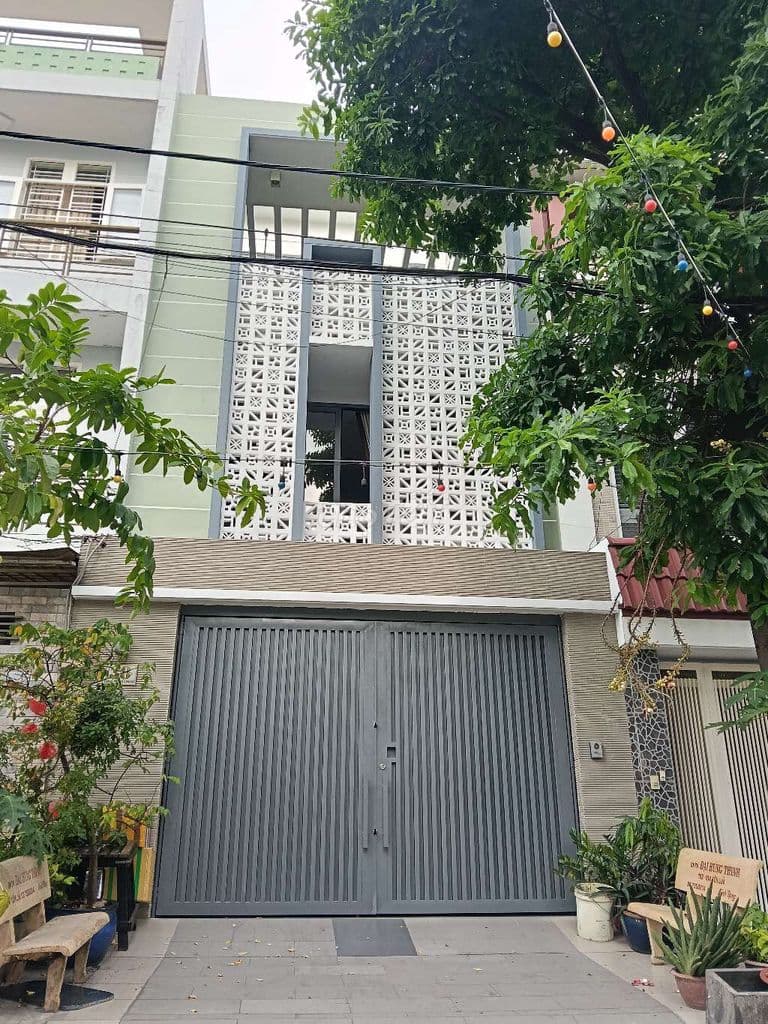 Bán nhà đg 6 D , Tên Lửa ,An Lạc ,hcm