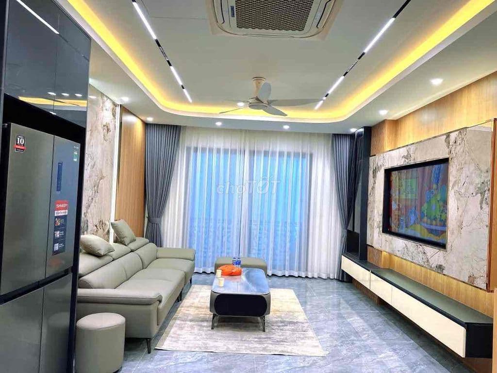 Chính Chủ Bán Nhà Hoàng Quốc Việt